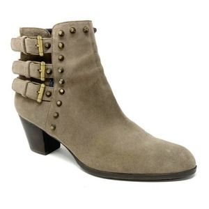 Stuart Weitzman Studded Ankle Boots Beige 9 M